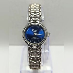 Womens LN Acuet Water Resistant Deep Sapphire Blue Dial Wrist Watch New Battery
